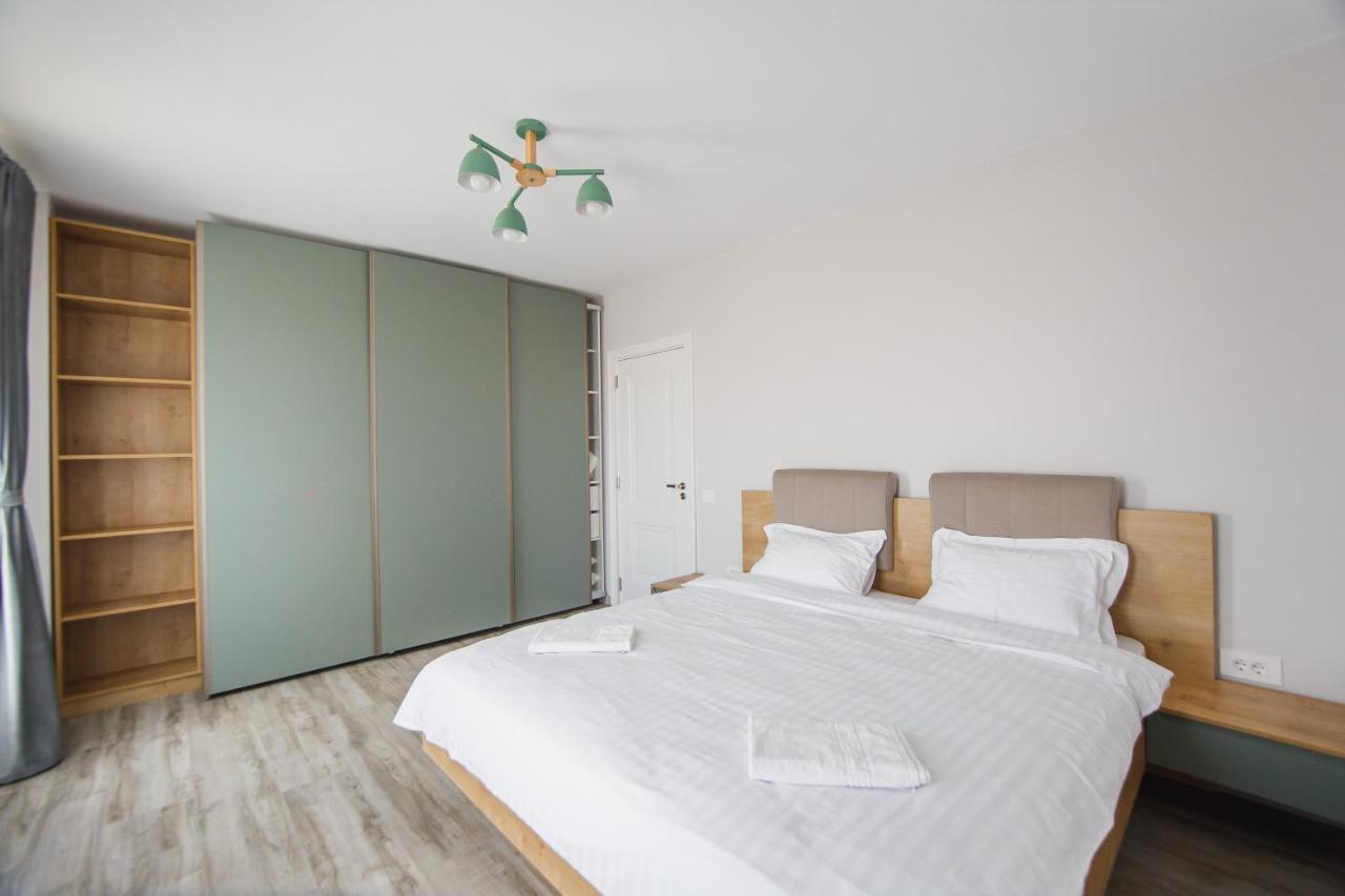 Apartamento Charming Family Haven Oradea Exterior foto