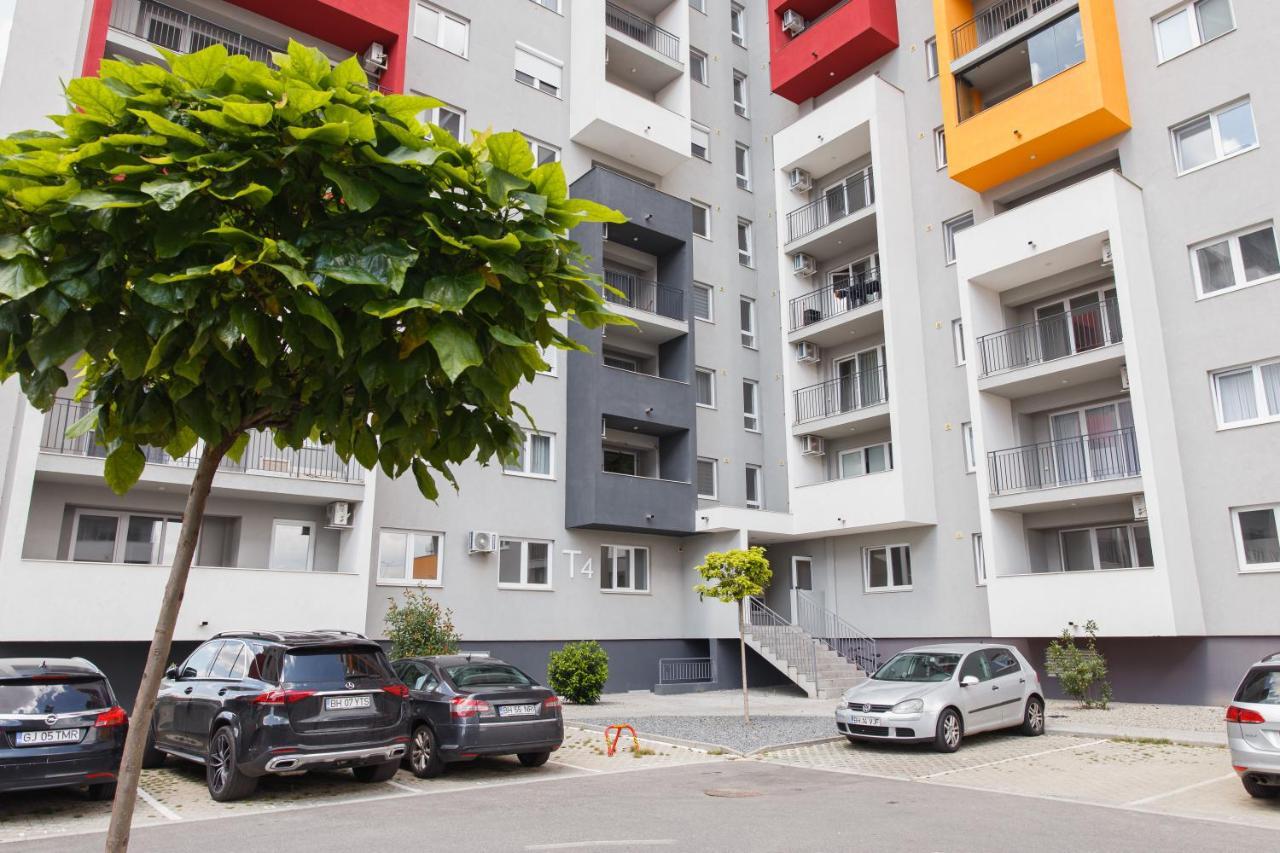 Apartamento Charming Family Haven Oradea Exterior foto
