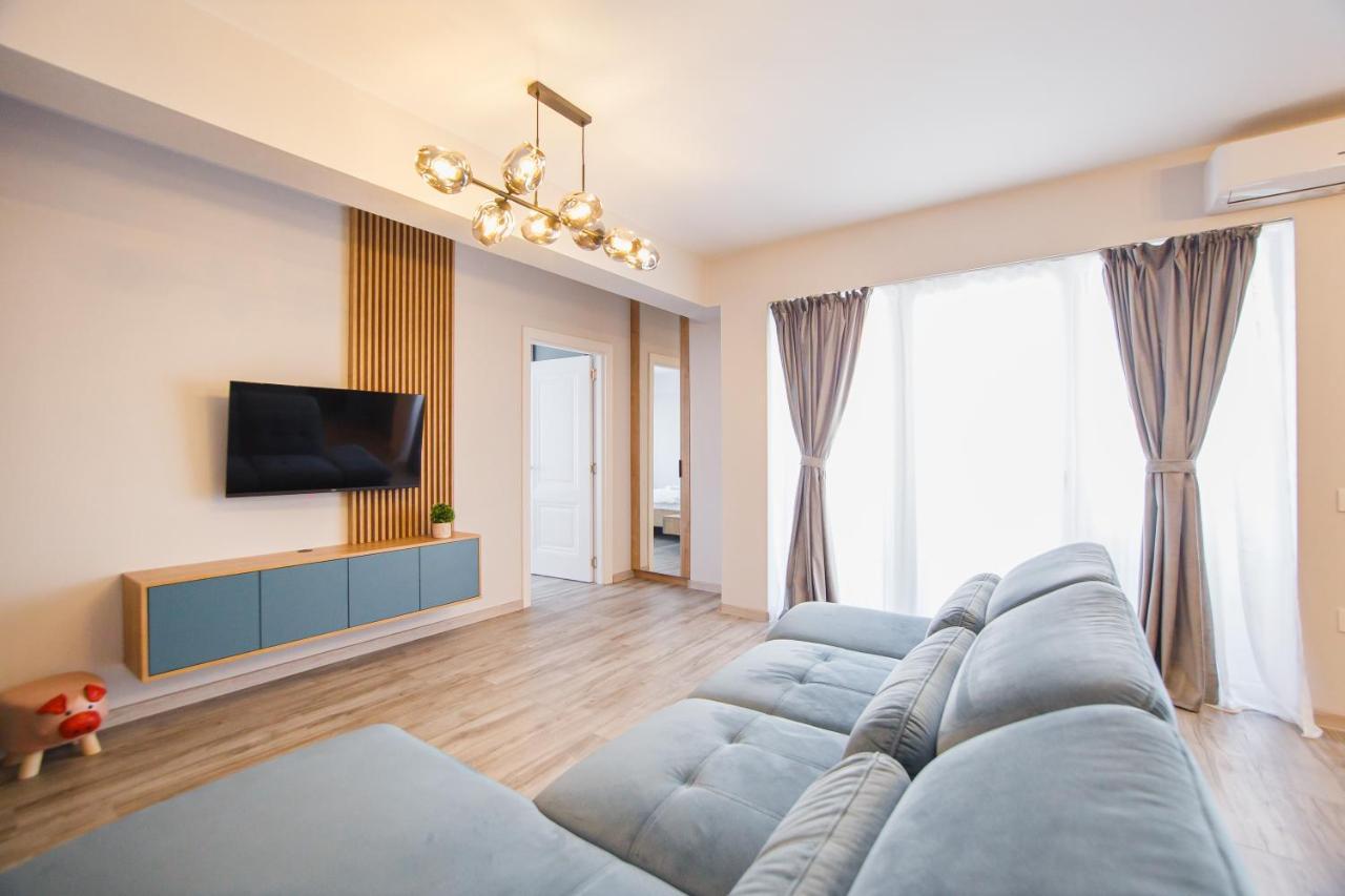 Apartamento Charming Family Haven Oradea Exterior foto