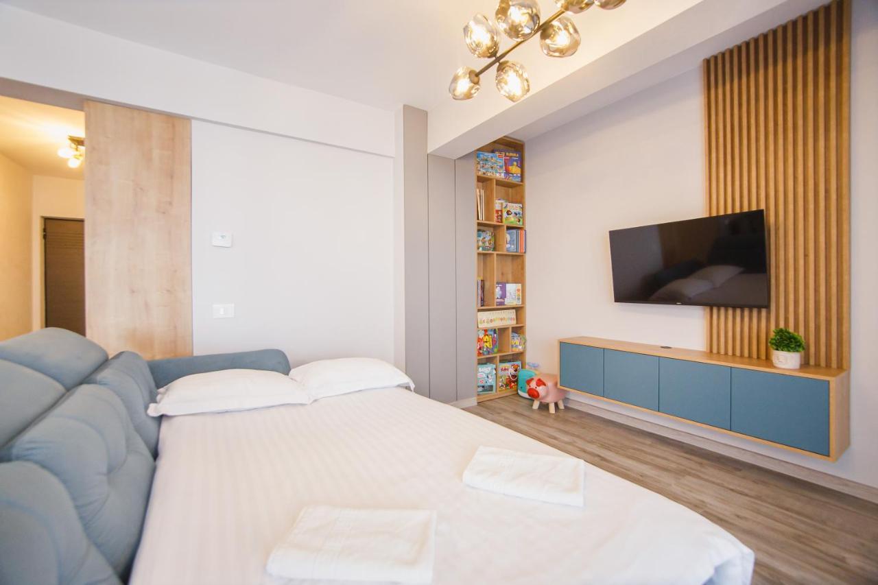 Apartamento Charming Family Haven Oradea Exterior foto